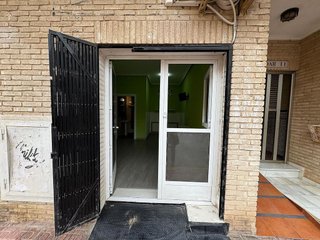 Local comercial en venta en Torrelamata - La Mata en Torrevieja