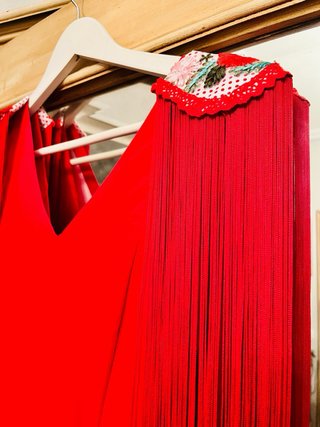 Hombrera Flamenca Adorno Flores y Flecos