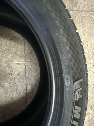 Michelin Pilot Sport 4 SUV 325/35R20