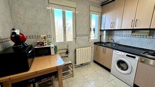Piso en venta en Universidad - Los Lirios en Logroño
