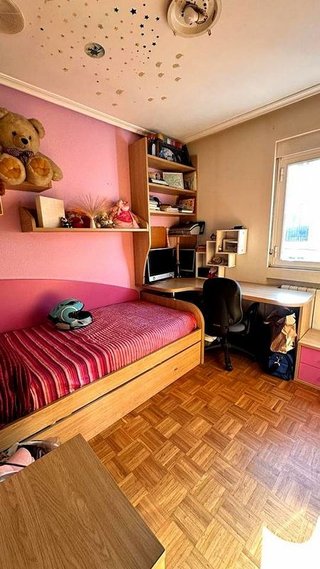 Piso en venta en Universidad - Los Lirios en Logroño