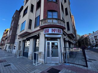 Local comercial en venta en Zona Sur en Burgos