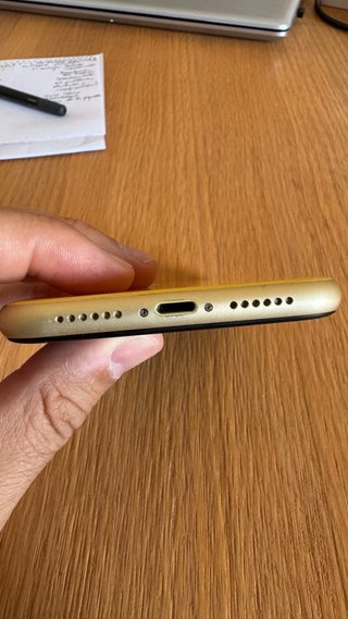 iPhone XR 64GB amarillo para desbloquear