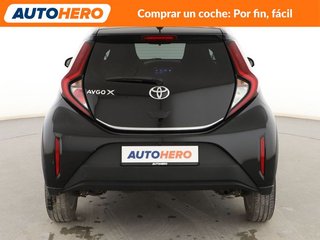 Toyota Aygo X Cross 1.0 Play