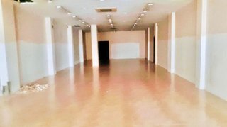Local comercial en alquiler en Olot