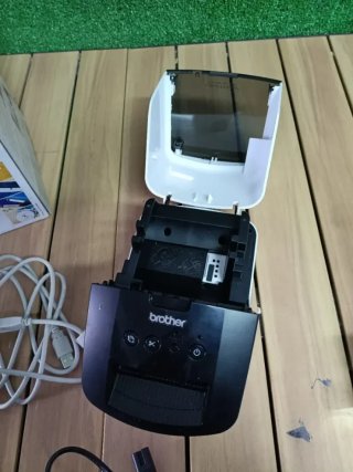 Impresora Etiquetas Brother QL-700