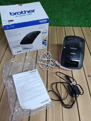 Impresora Etiquetas Brother QL-700