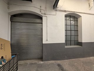 Nave industrial en alquiler en Almeda - El Corte Inglés en Cornellà de Llobregat