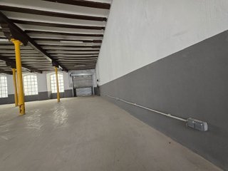 Nave industrial en alquiler en Almeda - El Corte Inglés en Cornellà de Llobregat