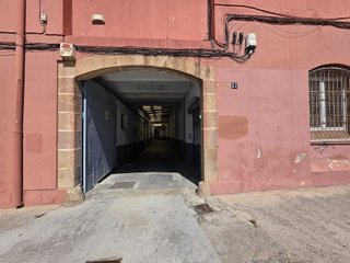Nave industrial en alquiler en Almeda - El Corte Inglés en Cornellà de Llobregat