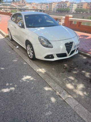 Alfa Romeo Giulietta 2011 en buen estado
