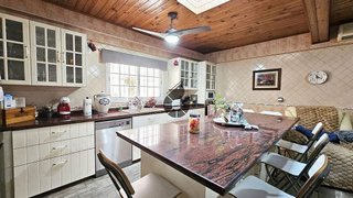 Chalet en venta en Palomares del Río