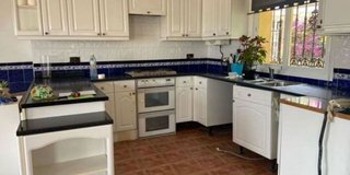 Chalet en venta en Loja