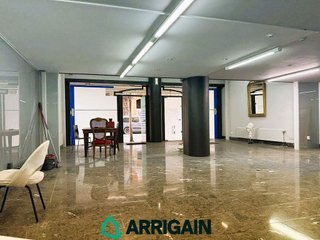 Local comercial en venta en Centro en San Sebastián-Donostia