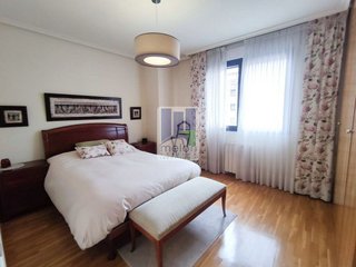 Piso en venta en Hospital - G3 - G2 en Burgos