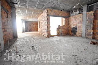 Piso en venta en Pego
