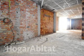 Piso en venta en Pego