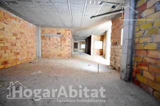 Piso en venta en Pego