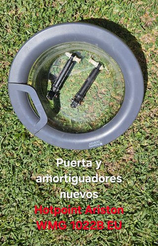 Puerta y amortiguadores lavadora Hotpoint Ariston