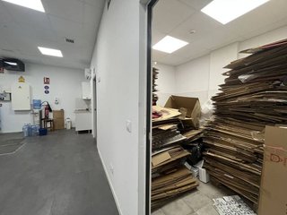 Local comercial en alquiler en Montigalà -Sant Crist en Badalona
