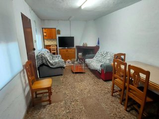 Chalet en venta en Novelda