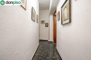 Piso en venta en Centro - Sagrario en Granada