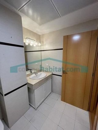 Piso en venta en Núcleo Urbano en Pobla de Vallbona (la)