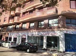 Local comercial en venta en Oliva pueblo en Oliva