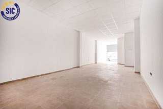 Local comercial en venta en Zona La Ermita en Torrent