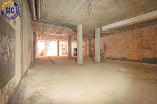 Local comercial en venta en Zona La Ermita en Torrent