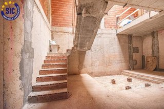 Local comercial en venta en Zona La Ermita en Torrent