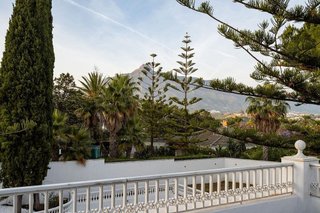 Chalet en alquiler en Nueva Andalucía centro en Marbella