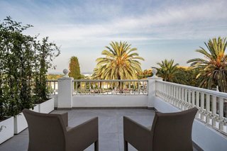 Chalet en alquiler en Nueva Andalucía centro en Marbella