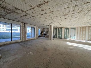 Local comercial en venta en Miralbueno en Zaragoza