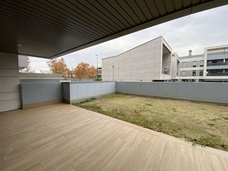 Local comercial en venta en Miralbueno en Zaragoza