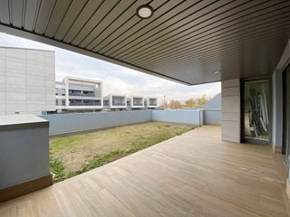 Local comercial en venta en Miralbueno en Zaragoza