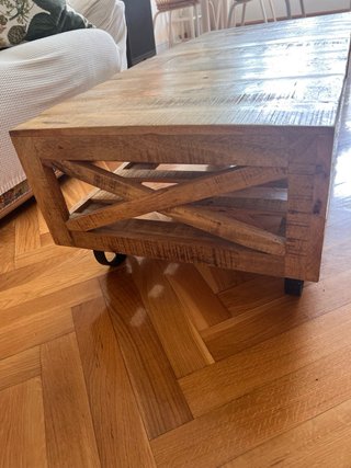 Tavolo da centro rustico in legno massello con ruote
