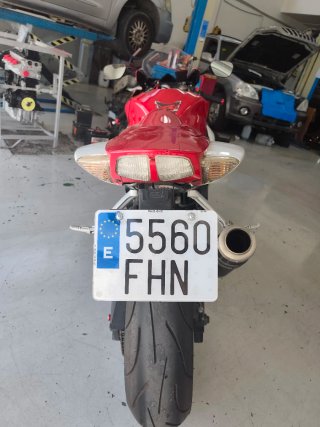 Suzuki GSX-R 600 Roja y Blanca