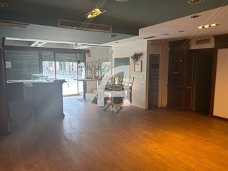 Local comercial en alquiler en Barri del Centre en Terrassa