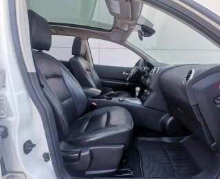Nissan Qashqai AUTOMÁTICO Y TECHO SOLAR