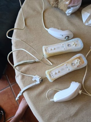 Consola Wii Completa + Mandos y Nunchuk