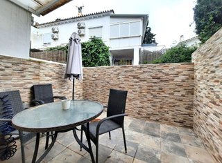 Casa adosada en venta en El Bajondillo en Torremolinos