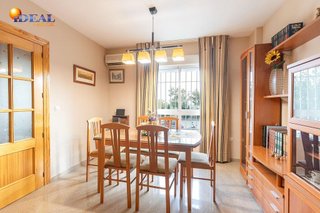 Casa adosada en venta en Maracena