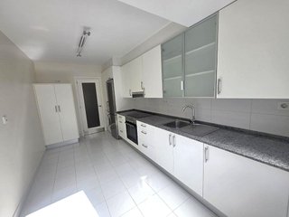 Piso en alquiler en Riazor - Los Rosales en Coruña (A)