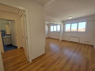 Piso en alquiler en Riazor - Los Rosales en Coruña (A)