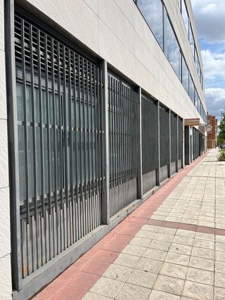 Local comercial en alquiler en El Rosón - Kelvinator en Getafe
