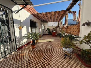 Casa adosada en venta en Pilas