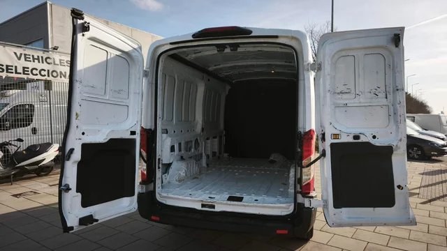 Ford Transit 2021, foto 5