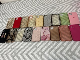 Fundas iPhone 11 (Variedad de Diseños)