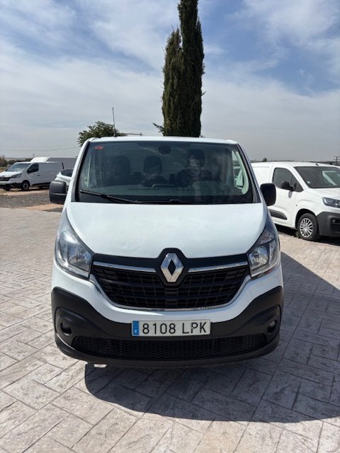 Renault Trafic 2021, foto 2